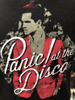 Panic At The Disco Черная женская футболка среднего размера Brendon Urie Las Vegas Nevada с длинными рукавами