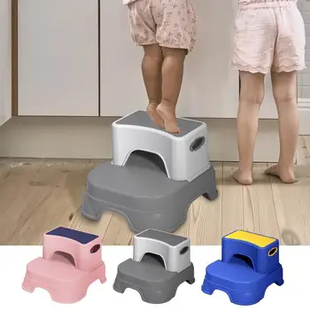 Двухслойный табурет-стремянка для малышей Разбирается за секунду Дизайн нескользящего коврика для ног, удобные поручни для кухонных принадлежностей для ванной комнаты